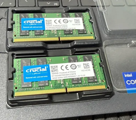 Memória RAM Notebook DDR4 2x 16GB 3200MHz