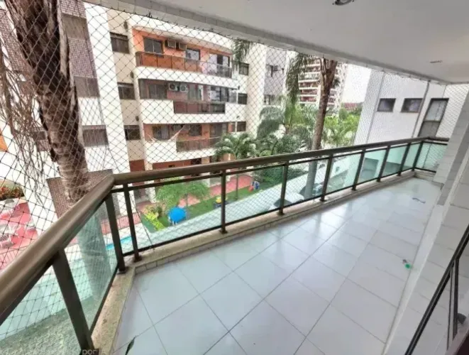 Imóvel para aluguel possui 89 metros quadrados com 2 quartos em Barra Olímpica - Rio de Ja