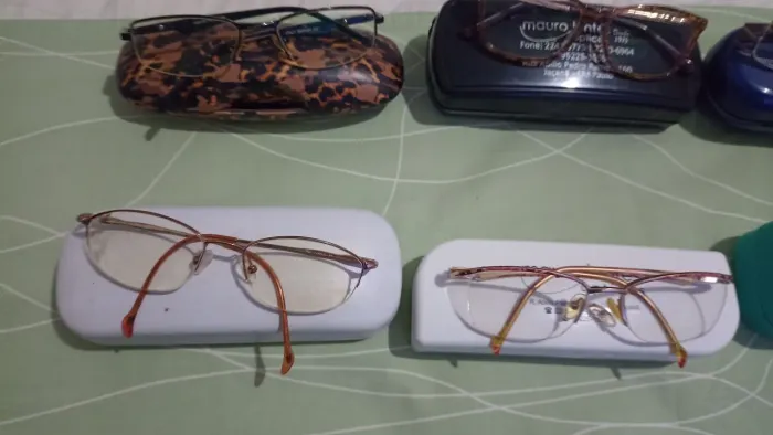 Óculos vários modelos