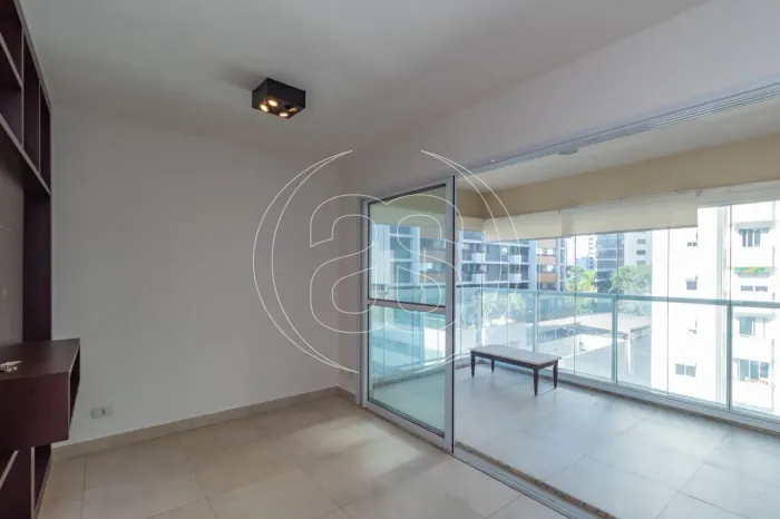 Apartamento Mobiliado para Locação no Campo Belo ? Unidade Reformada em Localização Privil