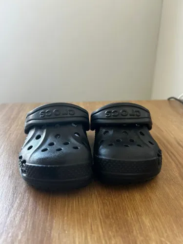 Crocs Baya Clog Infantil - ORIGINAL Preto (TAM C6/BRASIL 24) - NOVO