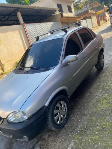Chevrolet Corsa Sedan Super Milenium 1.0 MPFI 16V 2001