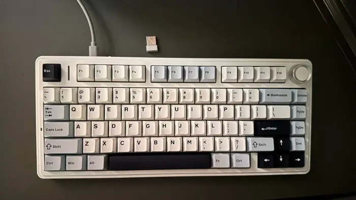 Teclado Mecânico Aula F75