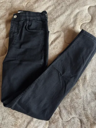 Calça Zara 36