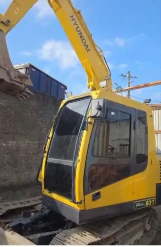 Hyundai r80 zerada