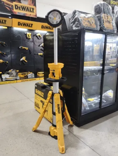 TORRE ILUMINACAO 20V 3000 LUMENS 3 MODOS DE BRILHO SEM BATERIA E CARREGADOR - DEWALT