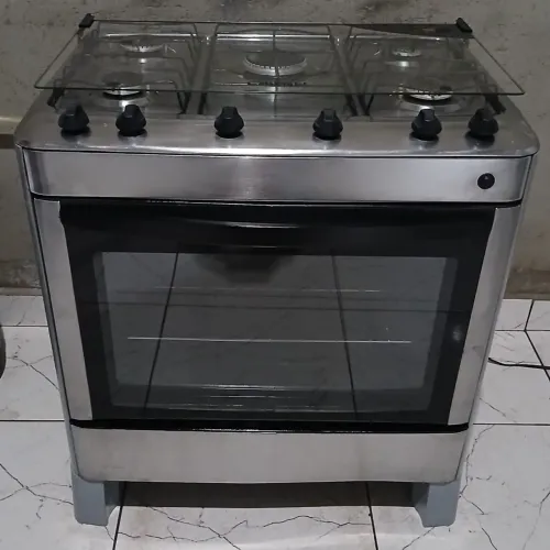 Vendo fogão 5 bocas (esmaltec) Elétrico