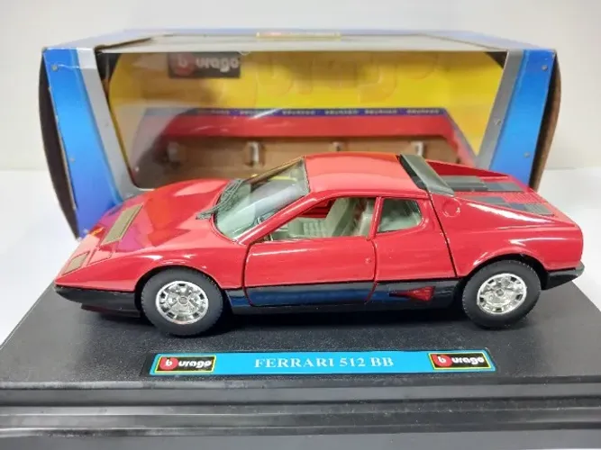 Miniatura Ferrari 512 BB 1/24 Burago #3s03 Raríssima.