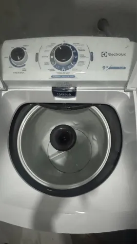 Máquina de lavar roupas