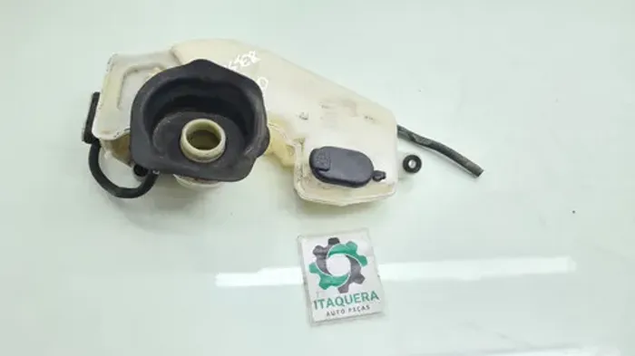 Reservatorio Agua Parabrisa Partida Fria Renault Duster 2020