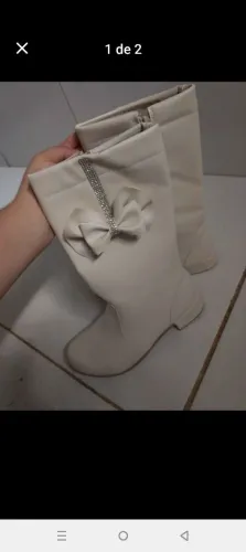 Vendo está bota nova