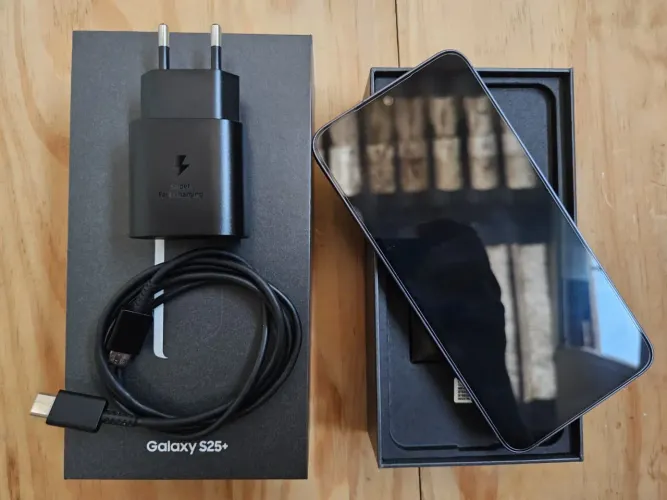 Samsung Galaxy S25+ 5G 512GB | 12GB RAM | Completo | Garantia até 12/2026