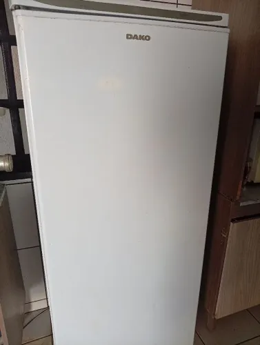Geladeira 340 litros 