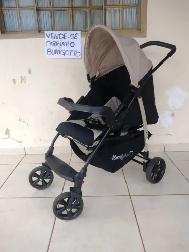 Carrinho de bebê Burigotto 