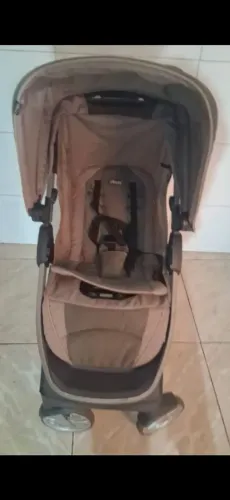 Carinho de bebê Chico brabo