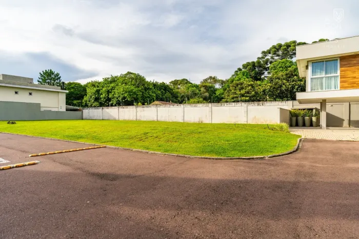 Terreno em Condomínio, Jardim das Américas, Curitiba.
