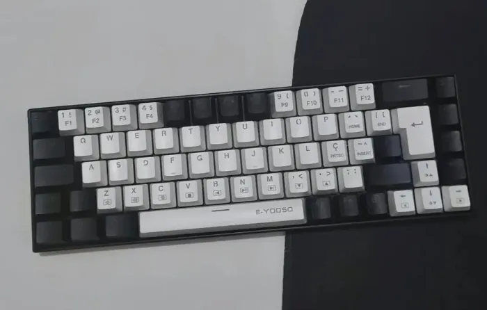 Teclado E-Yooso 60%