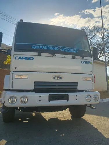 Caminhão Ford cargo 1722 ano 2009