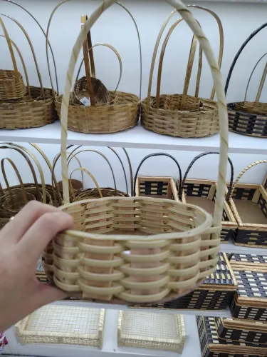 Cesta Sintética Redonda 20 cm para café da manhã decoração, presente.