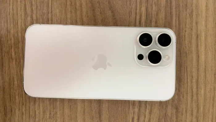 Vendo iPhone 14 Pro Max- 128 gb - bateria 80%