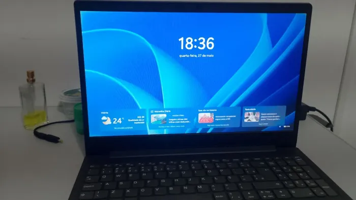 Vendo notebook Lenovo thinkpad 8gb placa de vídeo 