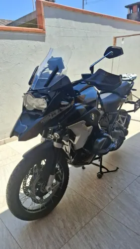 BMW R1250GS