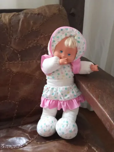 Boneca de Tecido Bebê - Linda e Fofa!