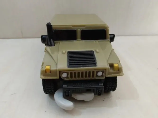 Miniatura Hummer Tm Gm Mcdonalds 2006 - 10 centimetros