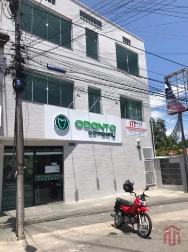 Sala comercial para alugar no bairro Centro - Eusébio/CE
