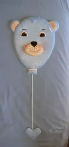 Último! Enfeite de porta Balão Ursinho azul em frente