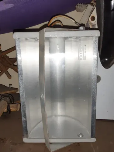 Luminária Industrial Bivolt - Iluminação Potente