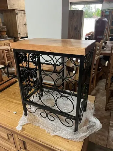 Adega para Vinhos de Mesa 