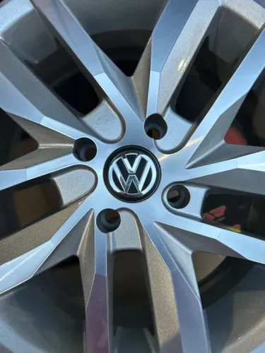 Jogo de rodas novas r15 modelo Volks 4x100