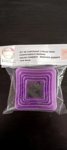 Kit de 24  cortadores para confeitaria, massa, biscoito  e biscuit.
