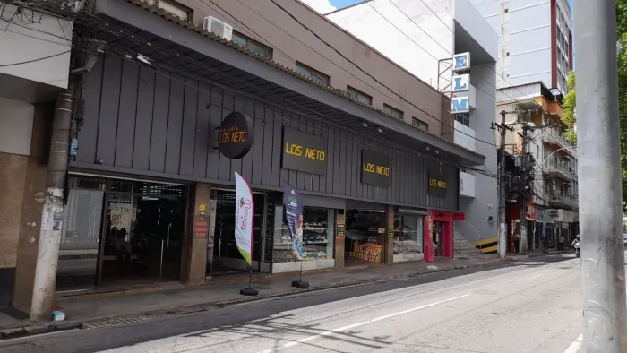 Sala comercial na Galeria Los Neto, no centro próximo Casa e Vídeo