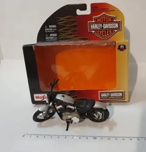 Miniatura Harley-davidson  2008xl 1200 Sportster Maisto 1/18 (caixa)