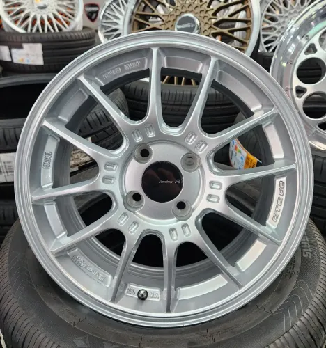 Jogo de rodas Enkei GTC02 aro 15 4x100