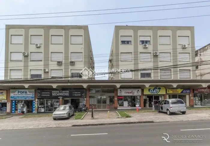 Ótimo Apartamento Semi-Mobiliado no bairro Petrópolis em Porto Alegre.