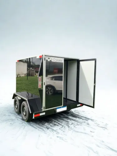 CARRETINHA BAÚ TRUCADA EM ACM - PRONTA PRA QUALQUER MISSÃO 