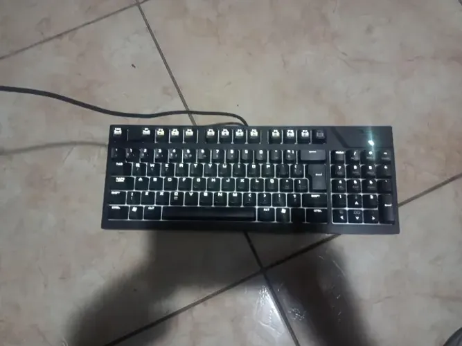 Teclado da Cooler Master Quick Fire com Defeito Leds acende mais teclas ñ funciona