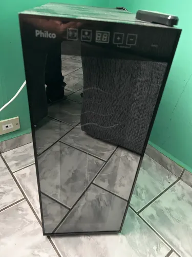 Adega de vinho nova para 12 garrafas 