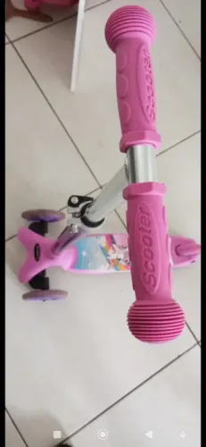 Patinete 3 todas LED unicórnio marca Scooter