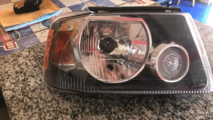 FAROL ORIGINAL FORD RANGER 2008 LADO DIREITO 