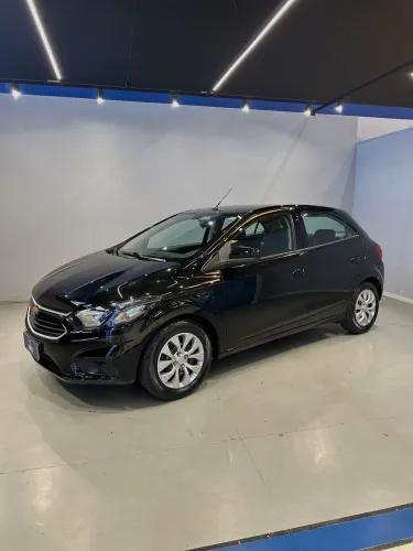 Chevrolet Onix Hatch LT 1.4 8V Flex Mec. 4P 2017