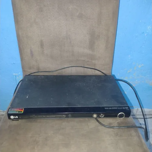 DVD Player LG DV361 com Karaokê