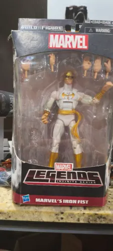 Action Figure Iron Fist Marvel Legends