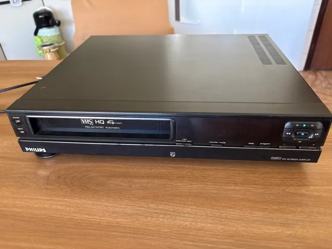 Vídeo Cassete Philips VHS HQ - PAL-M/NTSC