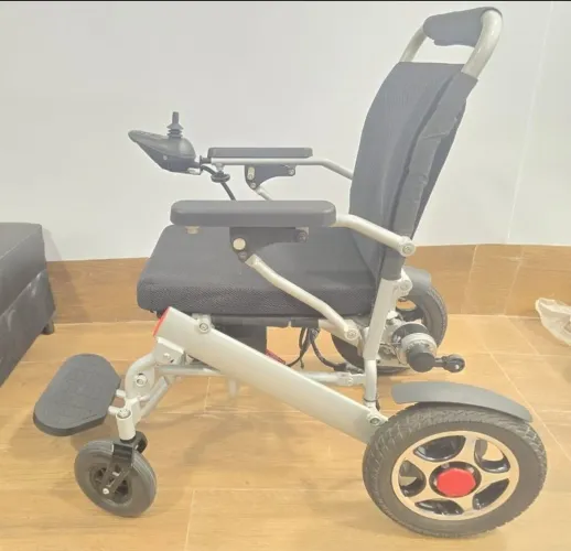 Cadeira de Rodas motorizada 