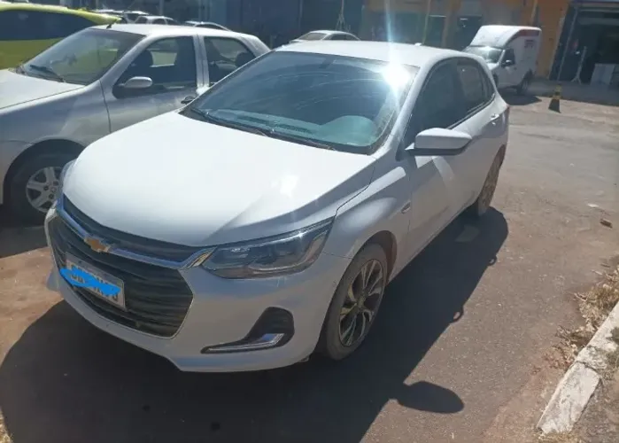 ONIX 1.0 TURBO FLEX PREMIER AUTOMATICO