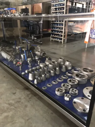 PEÇAS EM AÇO INOX - VARIEDADE COMPLETA! CANOPLAS, BASES, CURVAS, TEE, REDUÇÕES E MUITO MAI